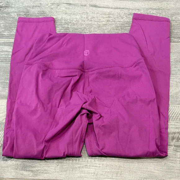 Synergy Born primitive  Leggings - Picture 3 of 3